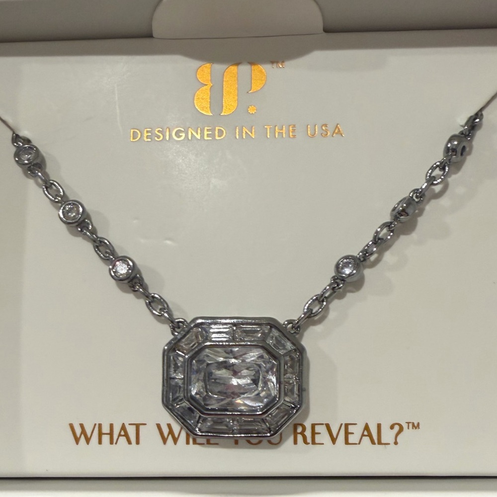 APRIL BOMB PARTY NECKLACE HEMATITE!